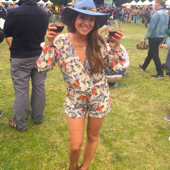 Cotton Candy | Floral Romper - Picture 5 of 8